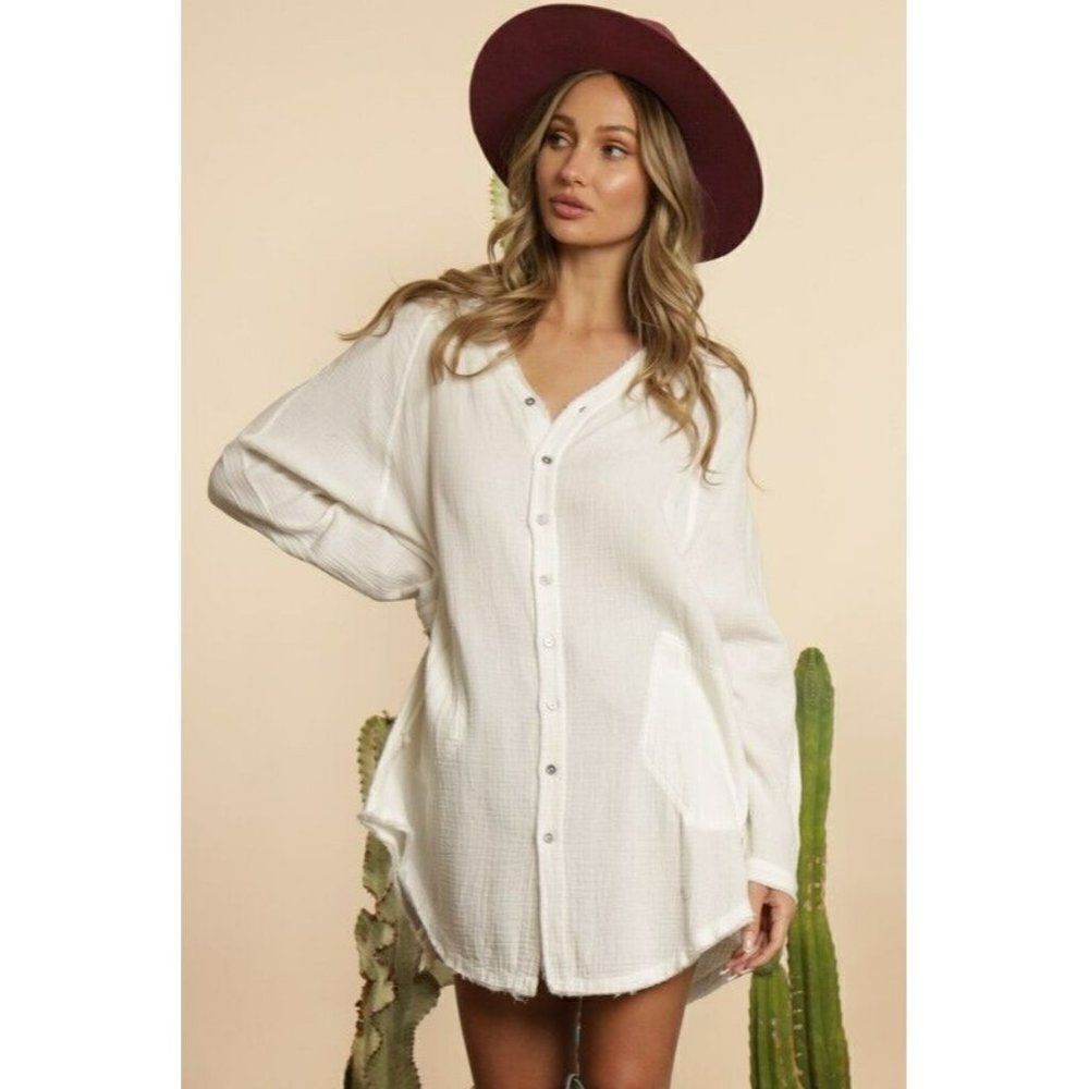 Blue Buttercup Clothing Cotton Gauze Shirt With Side Pockets Black Button White